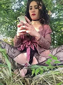 HeyNina webcams show profile image 