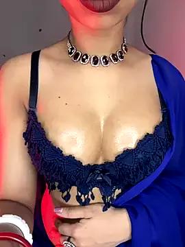 Photos of Hottysona123 from StripChat is Freechat