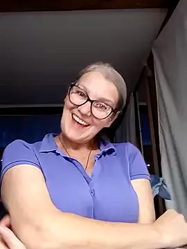 Photos of irinamaux from StripChat is Freechat