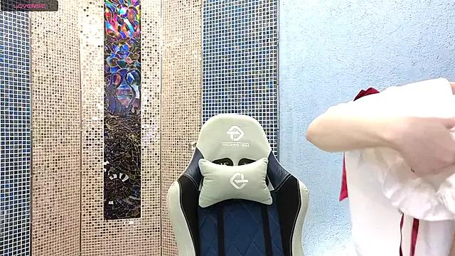 Jessi_Blonde from StripChat