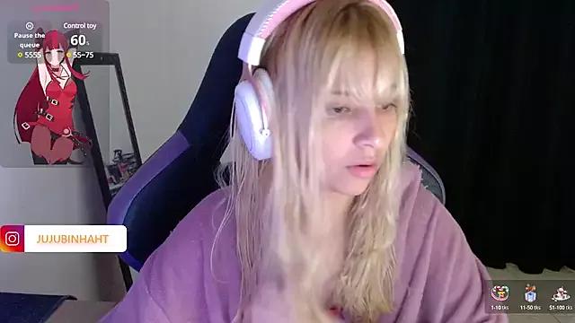 jujubinhahot from StripChat