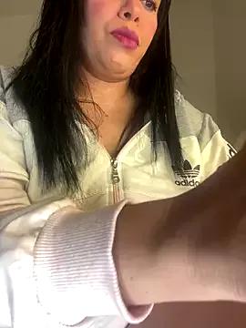 Photos of kamila-wc from StripChat is Freechat