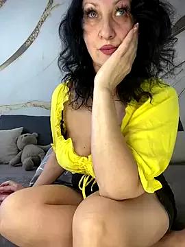Photos of Katie-n from StripChat is Freechat