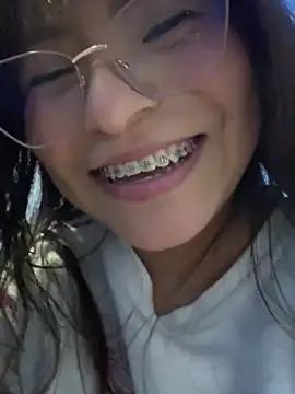 Lily_candy_X from StripChat
