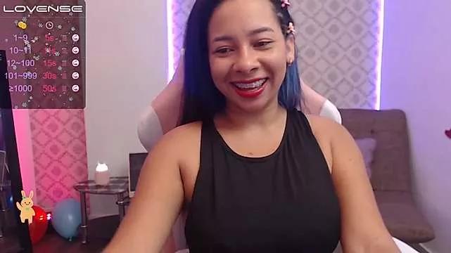 MaraOwen_ from StripChat