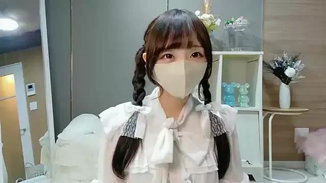 Photos of Mashiro-chan from StripChat is Freechat