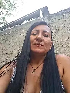 Photos of maturexxxnaughty from StripChat is Freechat