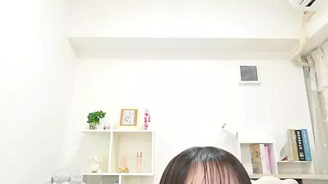 Photos of mei_love from StripChat is Freechat