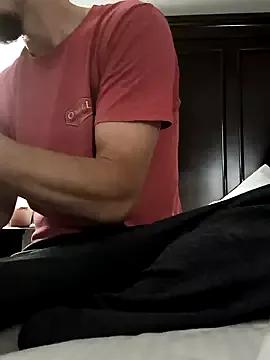 Photos of Midwestalpha from StripChat is Freechat