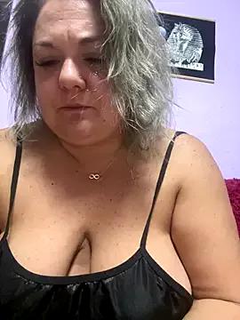 Photos of MikyVesela from StripChat is Freechat