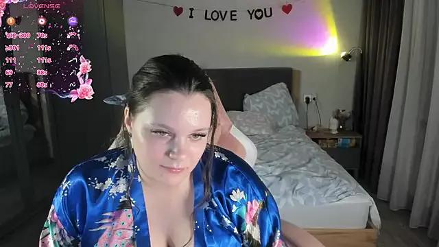 Milly_Noxxx from StripChat