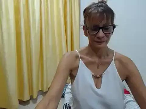 mommysexy16 from StripChat