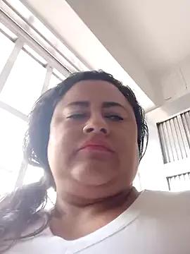 Monseratte21 webcams show profile image 