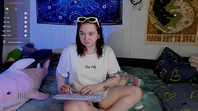 nani_baby from StripChat