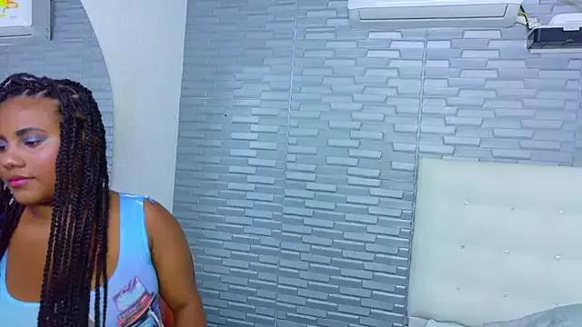 Photos of nympho_bff from StripChat is Freechat