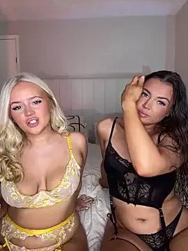 Photos of PrincessMegUK from StripChat is Freechat