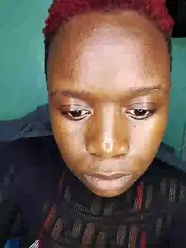 Queentonio from StripChat