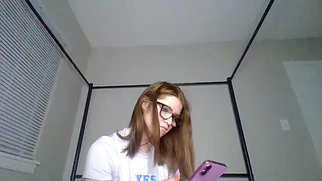Photos of riley_ray_69_ from StripChat is Freechat