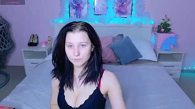 SarahStanley from StripChat