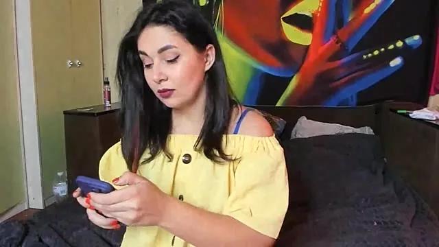 Tannedlady from StripChat