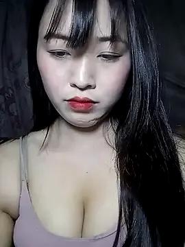 tannhimaimt from StripChat