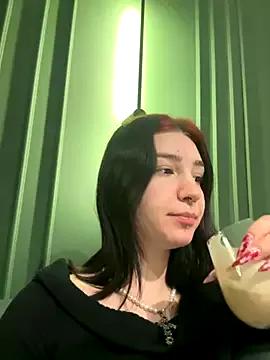 Photos of VampyScarlet from StripChat is Freechat