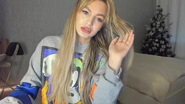 xx_leila from StripChat