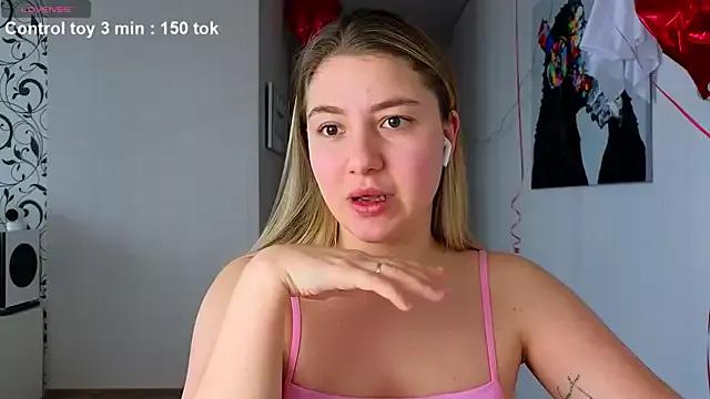 Yassyaaa from StripChat