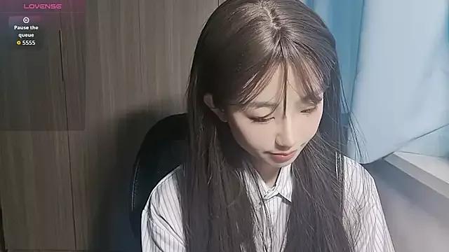 Photos of Yoo-99 from StripChat is Private