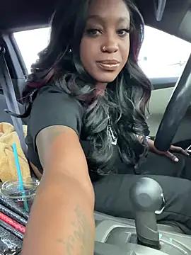 Zadaraye from StripChat